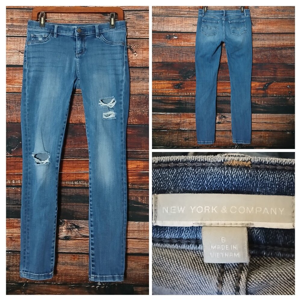 New York & Company Jeans 6 Low Rise Jegging Ripped Distressed Blue Denim Stretch